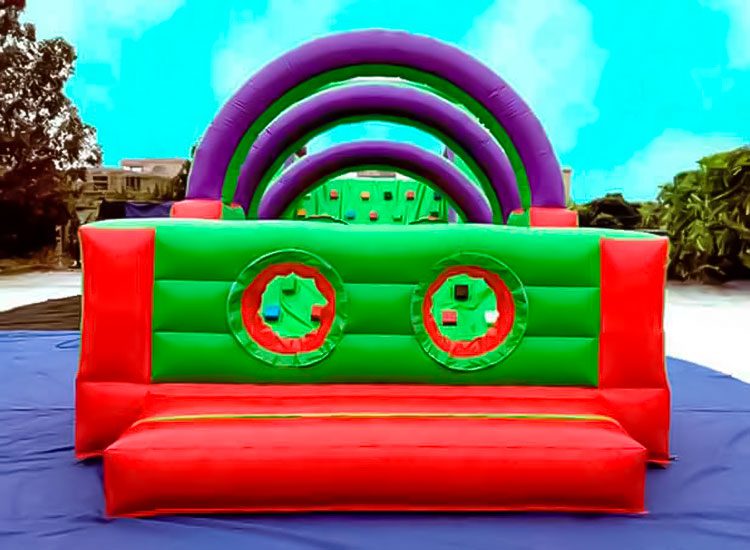 Pista Americana Hot · Jocsair Hinchables Barcelona
