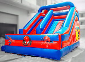 Tobogán Spiderman · Jocsair Hinchables Barcelona