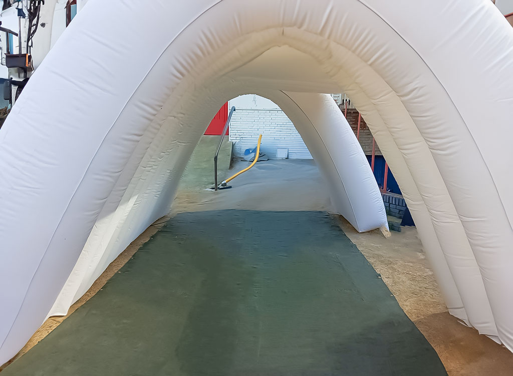 Carpa blanca hinchable · Jocsair Hinchables Barcelona