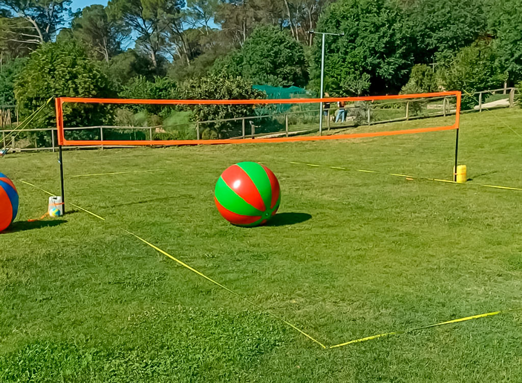 Voley Gigante · Jocsair Hinchables Barcelona